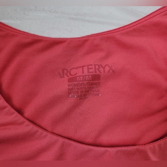 ARC’TERYX Tank Fitness Gym size Medium pink - Picture 4 of 6